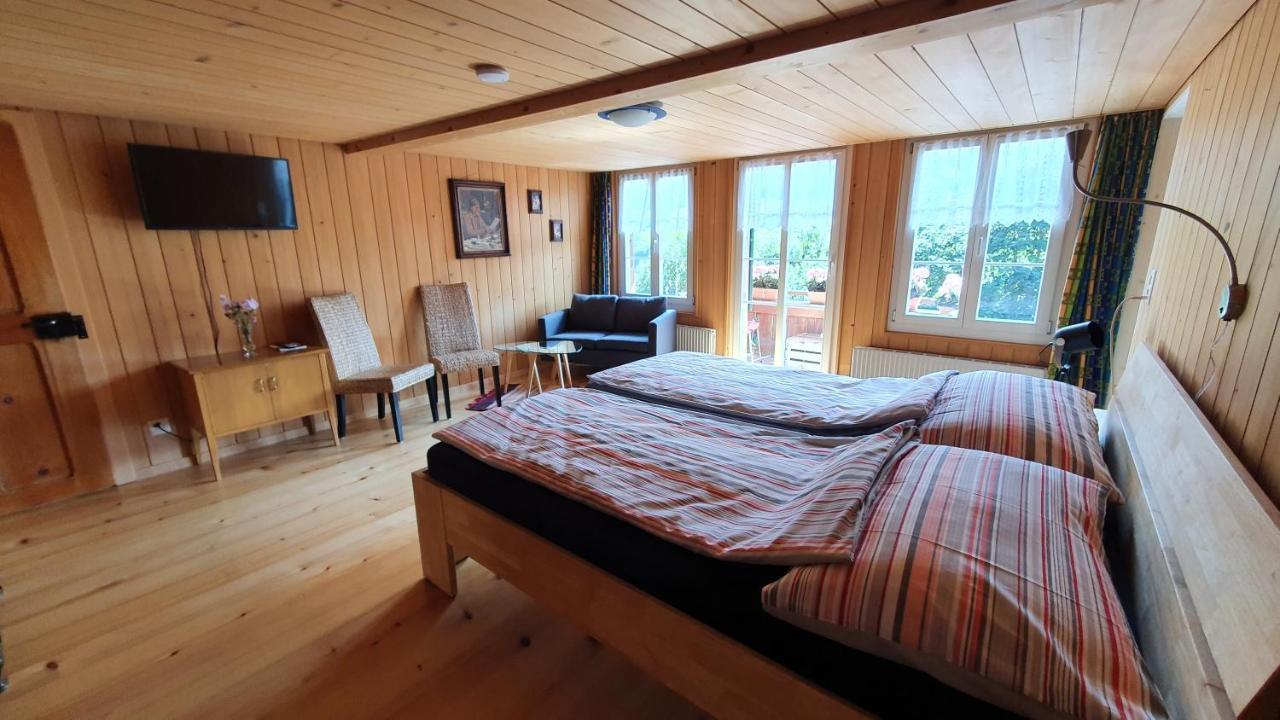 Adlerhorst - Apartment Im Niedersimmental Oey Екстериор снимка